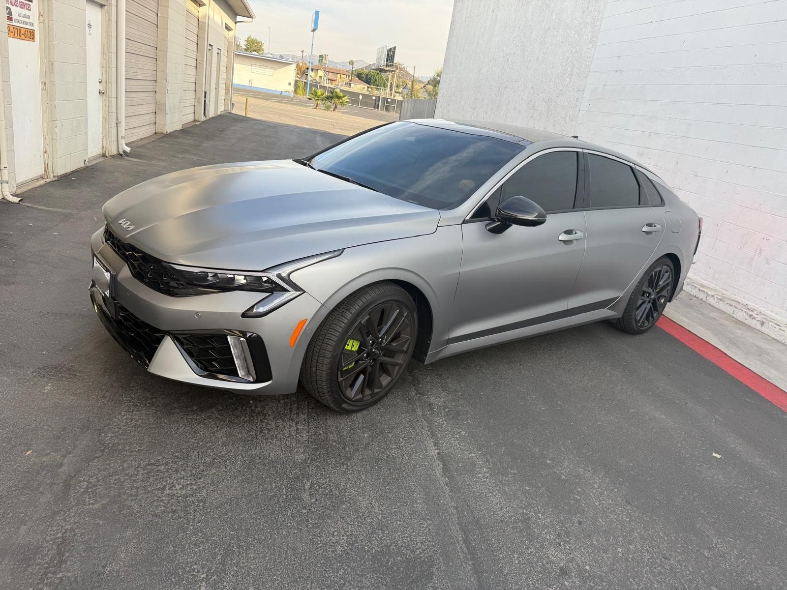 auto glass repair and windshield replacement in Santee